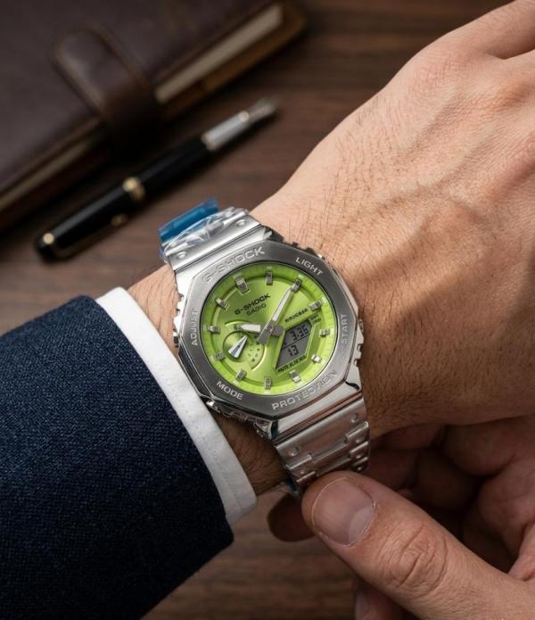 Casio G shock Gm2100 - J127